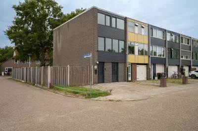 Woning Bruggemanlanden 11 Enschede