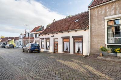 Woning Oostvest 47 Sint-Maartensdijk