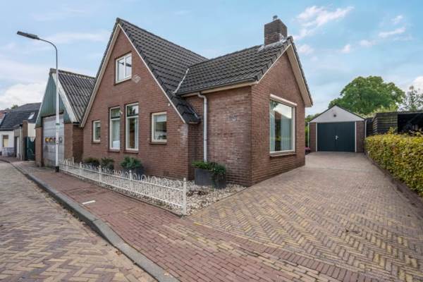 Woning Molenstraat 62 Sint Jansklooster