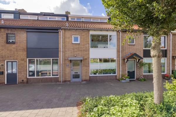 Woning Linnaeusstraat 26 IJmuiden
