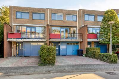 Woning Bloemersmaborg 23 Groningen