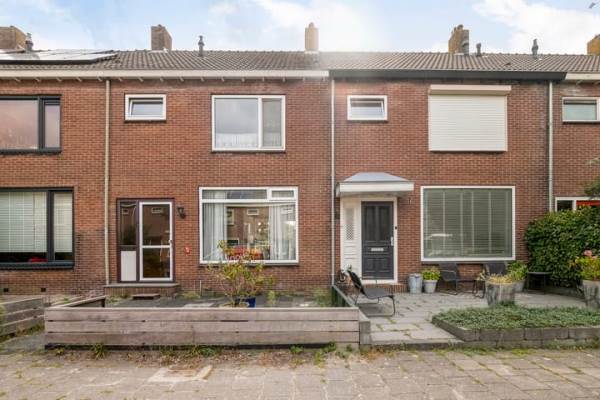 Woning Tedingh van Berkhoutplantsoen 9 Monnickendam