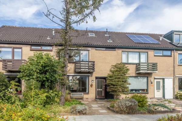 Woning Jan van Kuikweg 71 Heemskerk