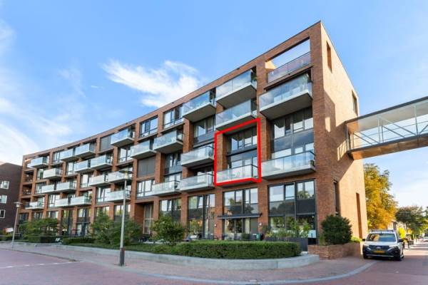 Woning Burgemeester Jhr. Quarles van Uffordlaan 301 Apeldoorn