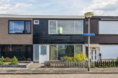 Woning v Leijdenstraat 10 Rockanje