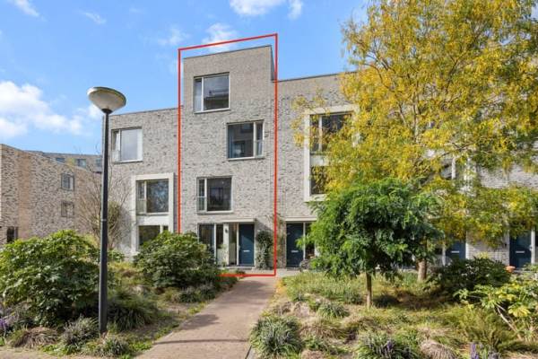 Woning Steven van Dorpelpad 33 Amsterdam