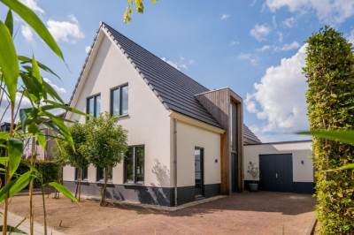 Woning Pastoor Windhausenlaan 15 Steyl