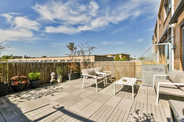 Woning Laan van Vlaanderen 112 Amsterdam