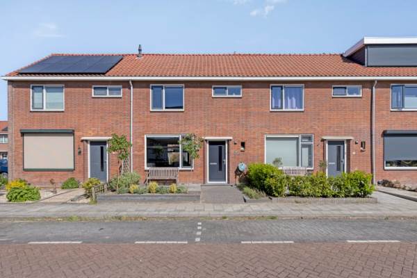 Woning Nassaustraat 27 Strijen