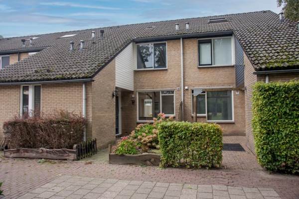 Woning Otto Klempererstraat 71 Hengelo (OV)