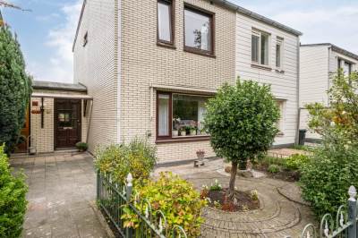 Woning Ambonlaan 72 Vlaardingen