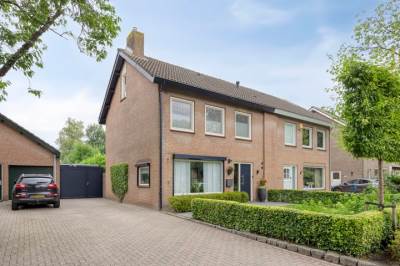 Woning Kaar 8 Riel