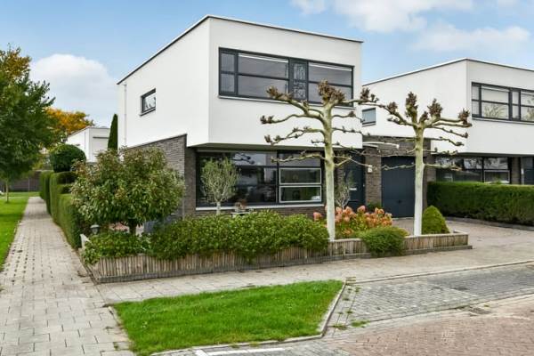 Woning Overste Kamp 16 Elst (GE)