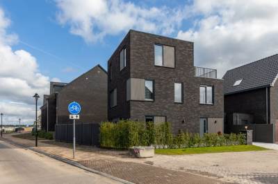 Woning Emilio Segrèstraat 20 Almere