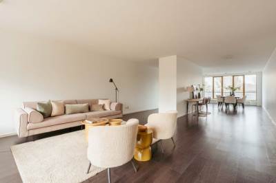 Woning Titus van Rijnstraat 272 Amsterdam