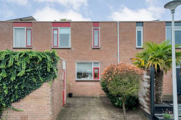 Woning Van Limburg Stirumware 17 Zwolle