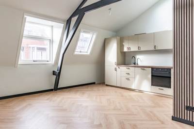 Woning Lage Rijndijk 109A Leiden