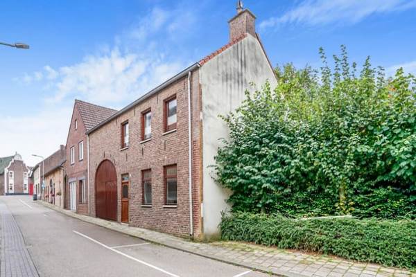 Woning Berger Maasstraat 15 Urmond