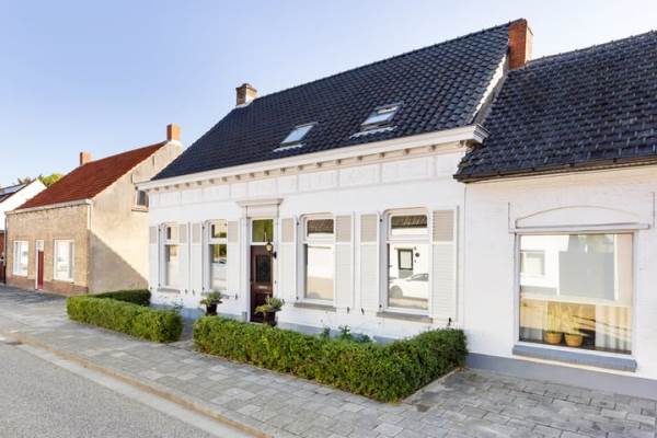 Woning Dorpsstraat 54 Graauw