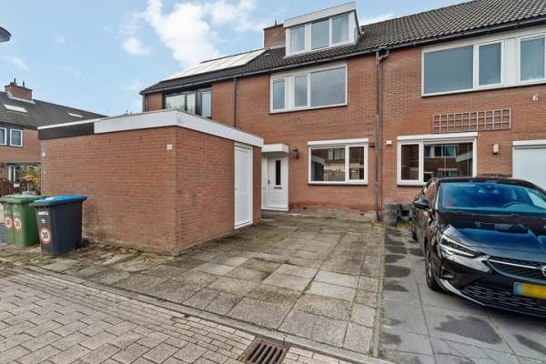 Woning Oostzeestraat 175 Lelystad