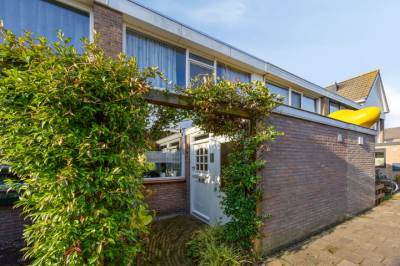 Woning Prins Bernhardstraat 44 Zuidland