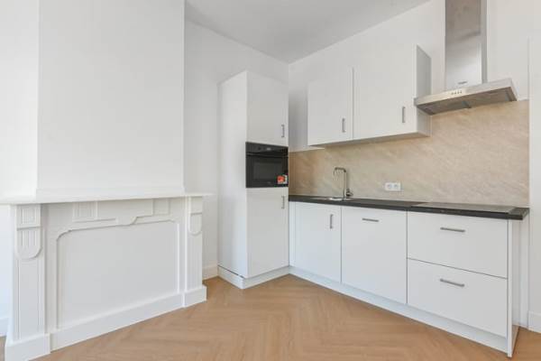 Woning Laan van Meerdervoort 120B Den Haag