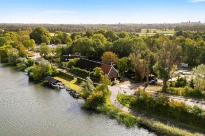 Woning Achterambachtseweg 6 Hendrik-Ido-Ambacht