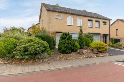 Woning Ruys de Beerenbroucklaan 82 Urmond