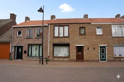 Woning Ledelplein 14 Oostburg