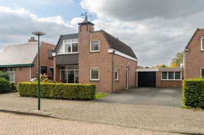 Woning President Kennedyplein 12 Kaatsheuvel
