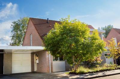 Woning Beursjeskruidstraat 21 Almere