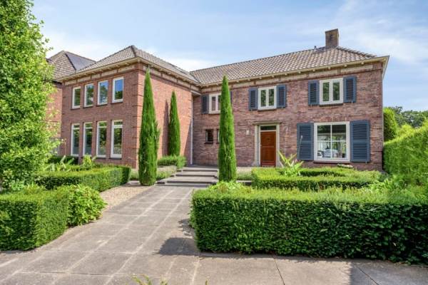 Woning Monseigneur van den Boerpark 5 Oss