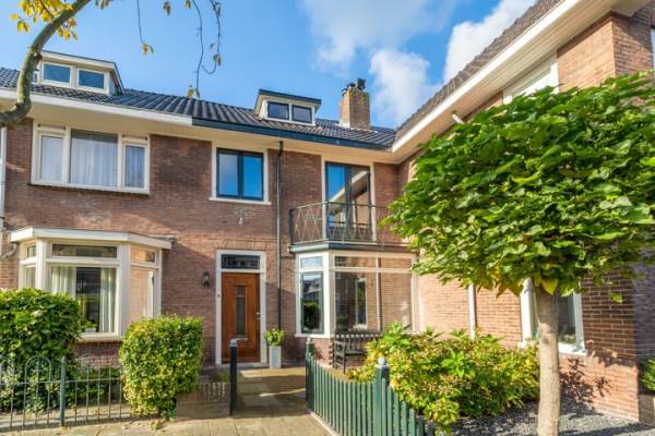 Woning Strick van Linschotenstraat 46 Beverwijk
