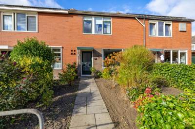 Woning Ubbegalaan 19 Roodeschool