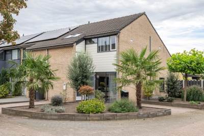 Woning Tollenhof 27 Kesteren