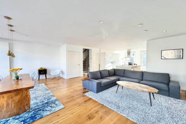 Woning Overtoom 1472 Amsterdam