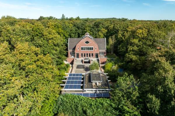 Woning Buerweg 31 Bergen (NH)