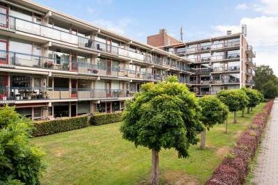 Woning Bredenoord 242 Rotterdam