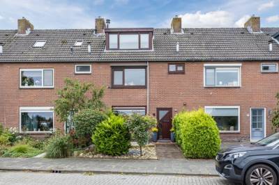 Woning Wethouder van Damlaan 10 Wilnis