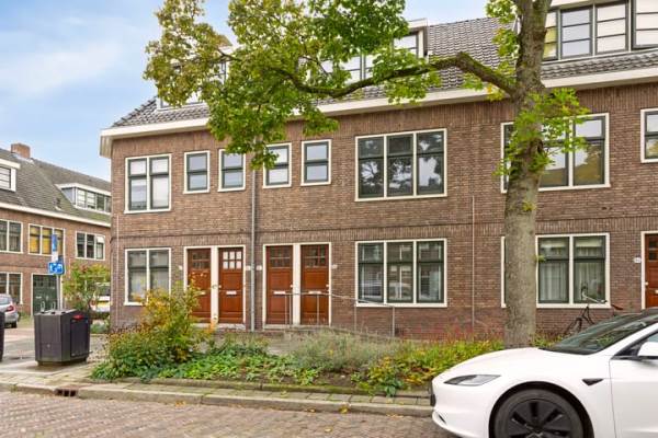 Woning Koninginnelaan 52 Groningen