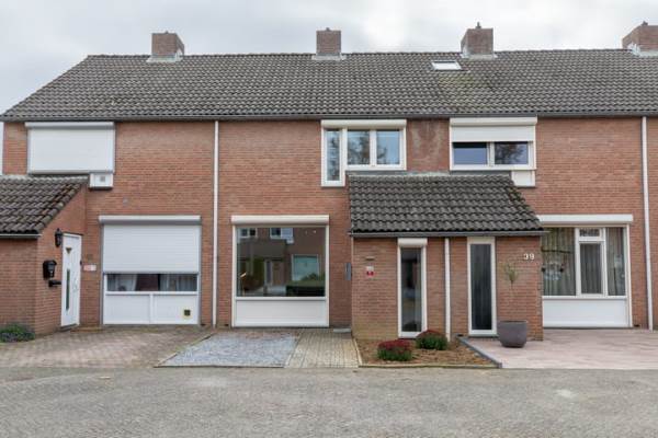 Woning Steengang 37 Landgraaf