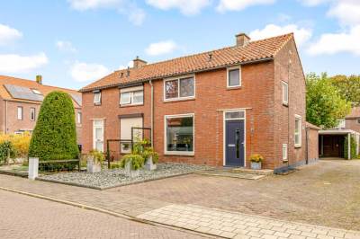 Woning Dr.A.Th.Plantenstraat 11 Neede