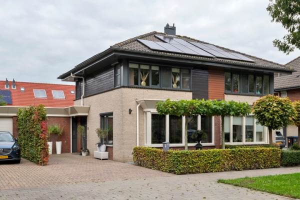 Woning Verlengde Bredestraat 17 Meteren