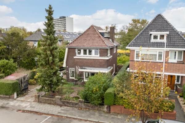 Woning Mr. P.J. Troelstraweg 124 Leeuwarden