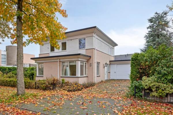 Woning Vermiljoenstraat 5 Almere