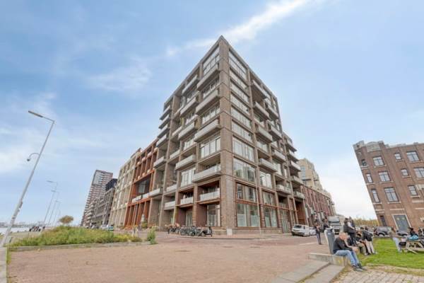 Woning Lloydkade 461 Rotterdam