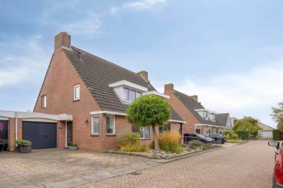 Woning Torenlaan 35 Zuid-Beijerland