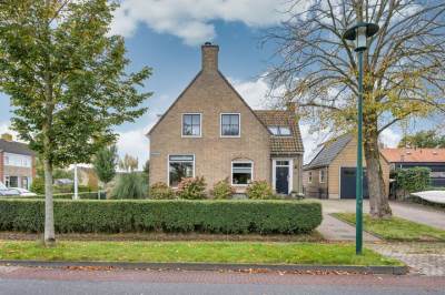 Woning Tsjerkebuorren 48 Oppenhuizen