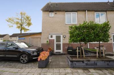 Woning Vingerhoedskruid 14 Hoogvliet Rotterdam