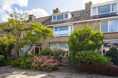 Woning Vincent van Goghstraat 23 Lisse